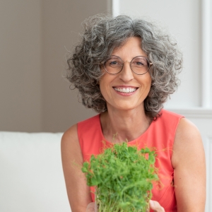 personal brand ernährung elisabeth koller gesund woman frau fotoshooting daylight portrait