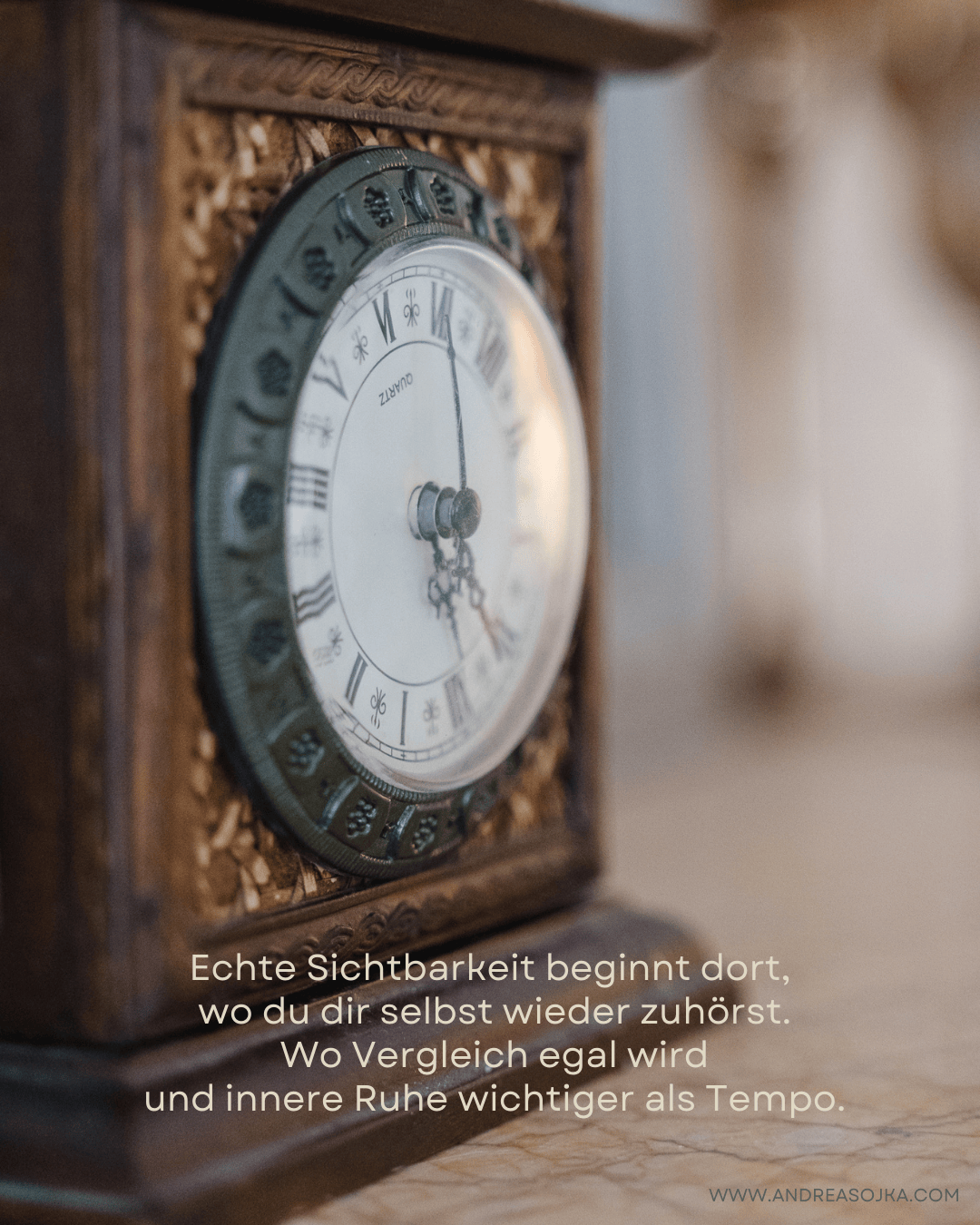 Beitrag Foto start ins jahr2 Carousel über echte Sichtbarkeit, innere Führung und Soul Mentoring für Selbstständige.