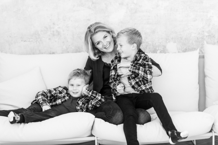 soulpicture.at Familienporträt im Freien – Soul Brand Fotografie für persönliche Erinnerungen in Niederösterreich