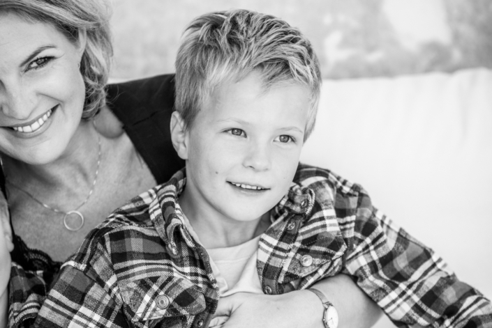 soulpicture.at Familienporträt im Freien – Soul Brand Fotografie für persönliche Erinnerungen in Niederösterreich