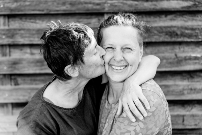 soulpicture.at Familienporträt im Freien – Soul Brand Fotografie für persönliche Erinnerungen in Niederösterreich