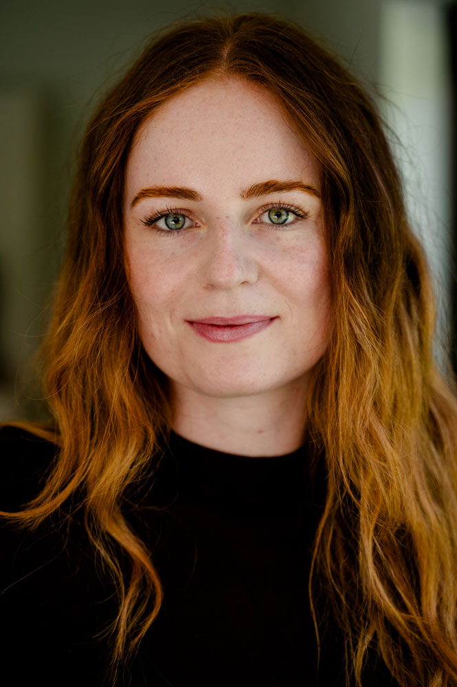 Portrait einer Frau mit roten Haaren